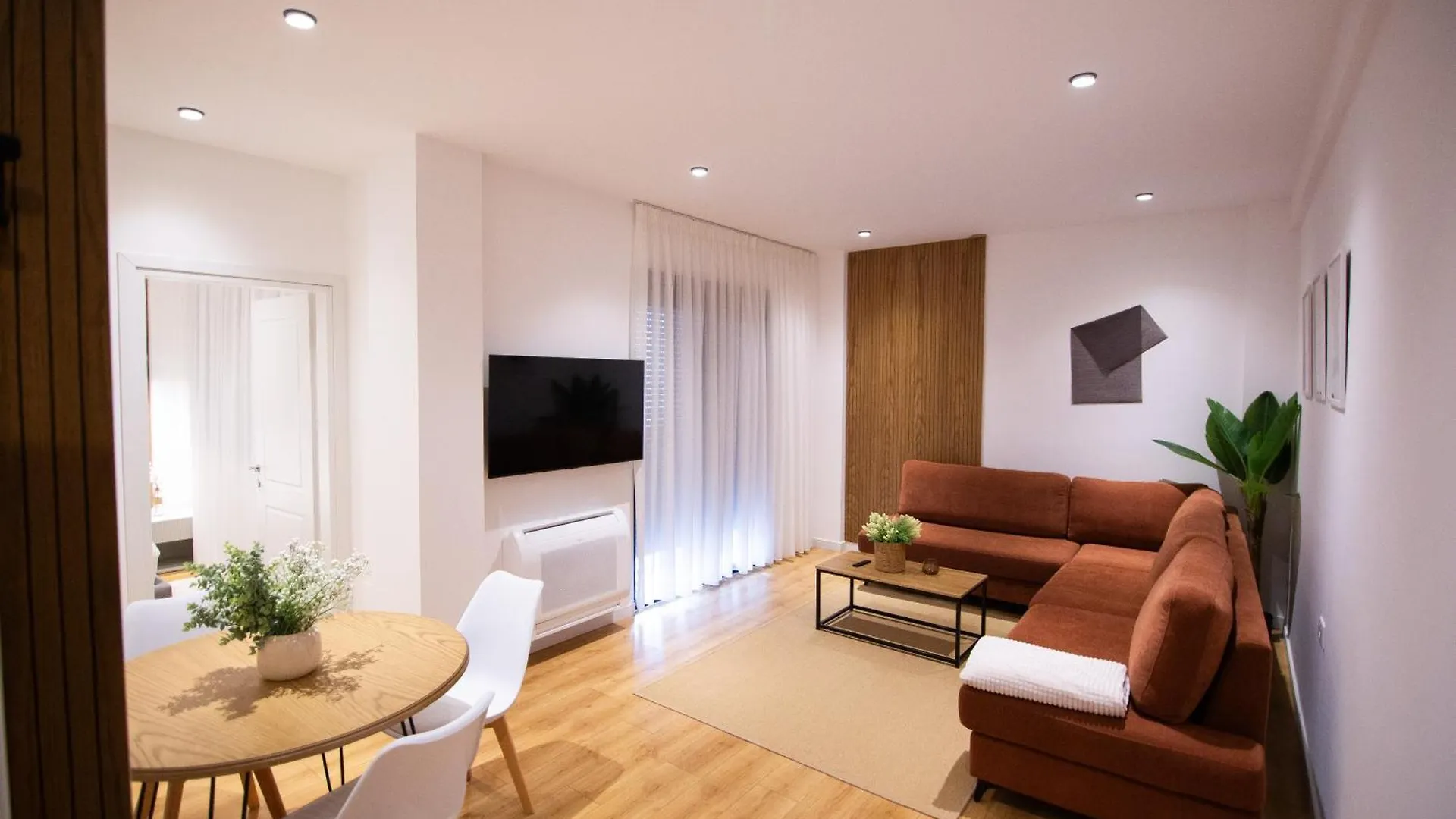 Moho Residences Downtown Korca-Republika Boulevard شقة كورتشي